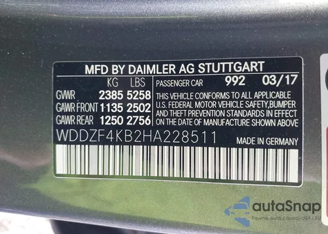 2017 Mercedes-Benz E 300 4Matic z USA, uszkodzony, nr VIN WDDZF4KB2HA228511